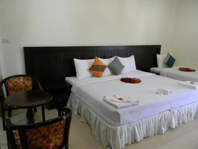 Hill Side Patong Hotel الغرفة الصورة
